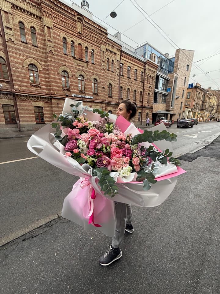 Танец лепестков
